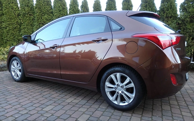 Hyundai I30 cena 32990 przebieg: 163000, rok produkcji 2014 z Dukla małe 667